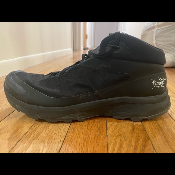 Arcteryx Arc’teryx Mens Aerios FL Gore Tex hiking shoes sneakers Size 10.5 Black - Picture 2 of 7